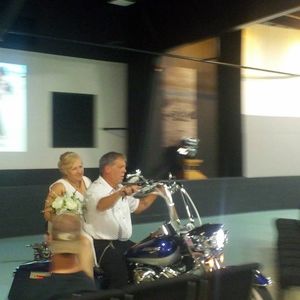 Meet your Posher, Ina